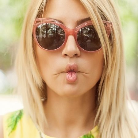 Μαρία Ηλιάκη: Μας προτείνει το τέλειο look για τις πρώτες βραδινές εξόδους στην πόλη