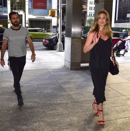 Ξεσπά για πρώτη φορά: Η Jennifer Aniston γράφει για την «εγκυμοσύνη» της