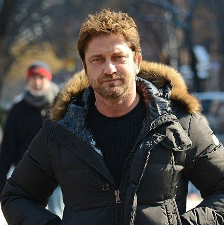 Η απομυθοποίηση ενός sex symbol: Ο Gerard Butler μας απογοήτευσε (φωτός)