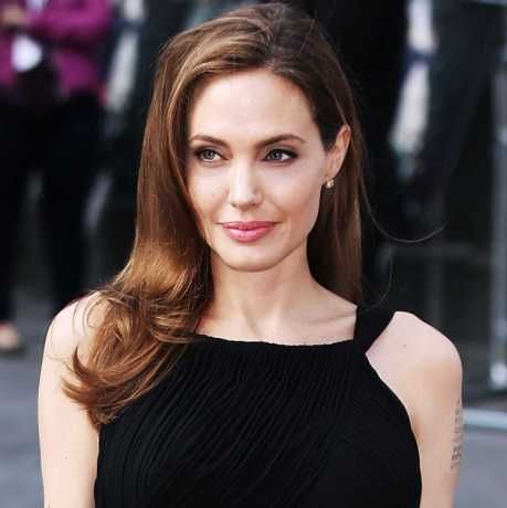 Αngelina Jolie από το... παρελθόν: Οι φωτογραφίες της star που σίγουρα δεν έχετε ξαναδεί