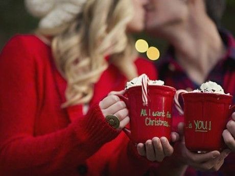 Αυτά τα Χριστούγεννα θα γνωρίσεις τους δικούς του; 8 λόγοι για να σε λατρεψουν