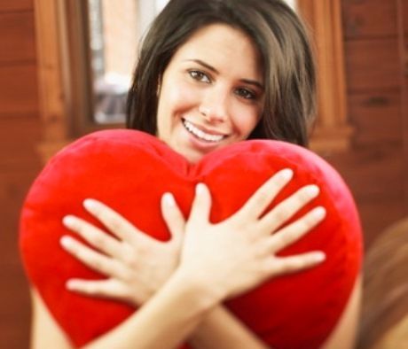 5 απολύτως λογικές αιτίες για τις οποίες είστε ακόμα single