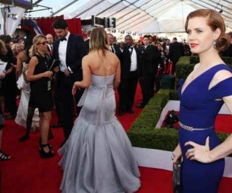 SAG Awards. Oι νικητές, οι εκπλήξεις και η πρώτη εμφάνιση της συντρόφου του Bradley Cooper