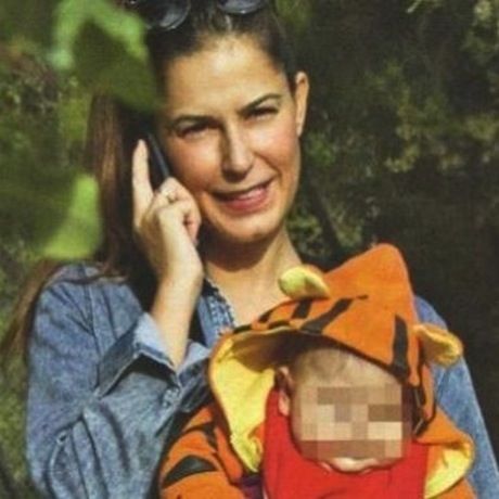 Κατερίνα Παπουτσάκη: Εξακολουθεί να θηλάζει τον 8 μηνών γιο της!