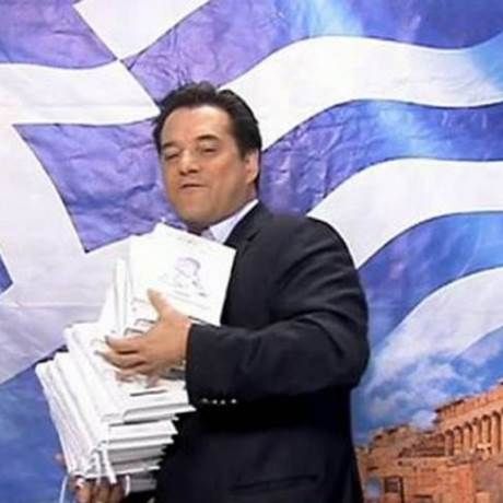 Ο Άδωνις πούλαγε «κλεμμένα» βιβλία!