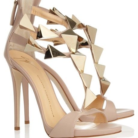 Giuseppe Zanotti: Το ιταλικό shoe label αγόρασε ο LVMH