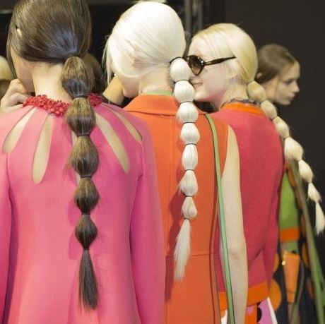 Βubble ponytail: Άλλαξε την απλή κοτσίδα σου σε 4 λεπτά !
