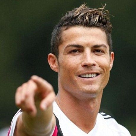 Cristiano Ronaldo: Δείτε την απίστευτη ομοιότητά του με το γιο του