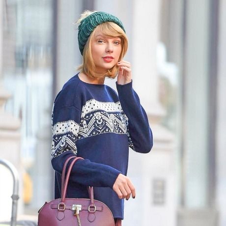 Η αγαπημένη τσάντα της Taylor Swift, κοστίζει μόνο 50 δολάρια!