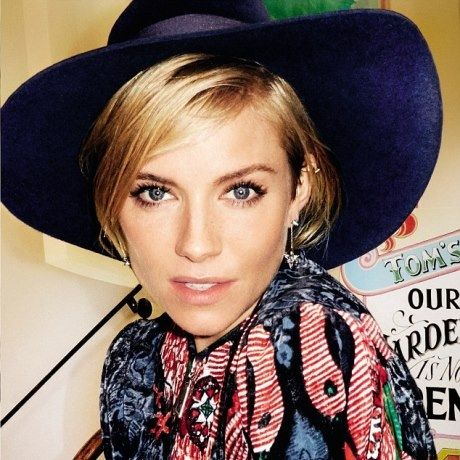 Στην πιο γλυκιά της φωτογράφηση: Δείτε τη Sienna Miller μαζί με την κορούλα της!