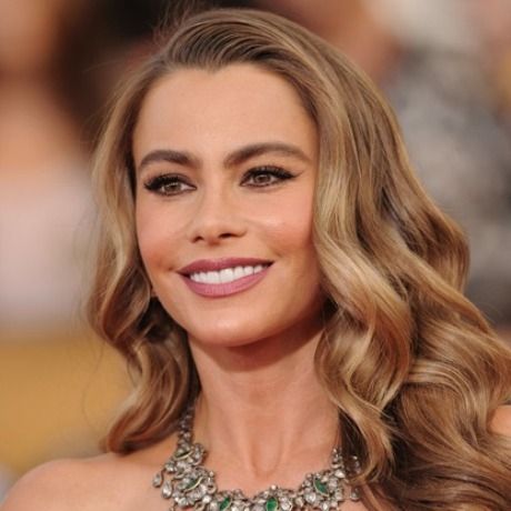 Μα γιατί καλή μου; H Sofia Vergara πραγματοποιεί ένα της όνειρο και προκαλεί αντιδράσεις