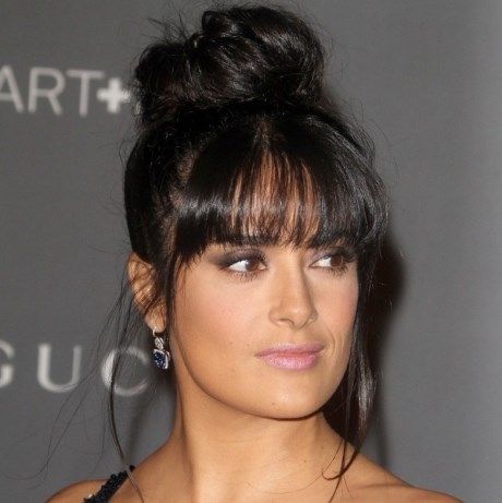 Η Salma Hayek ολόγυμνη στη νέα της ταινία (φωτογραφίες)