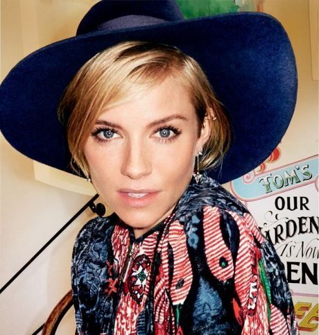 Το beauty look της Sienna Miller που κόβει την ανάσα!