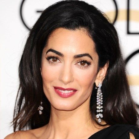 Στα χνάρια της Angelina; Η «ασθενική» φιγούρα της Amal Alamuddin που προκάλεσε ανησυχία!