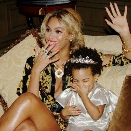 Το μήλο κάτω απ’ τη μηλιά!Η Blue Ivy μεγάλωσε και τα... γονίδια της μαμάς φαίνονται πια!