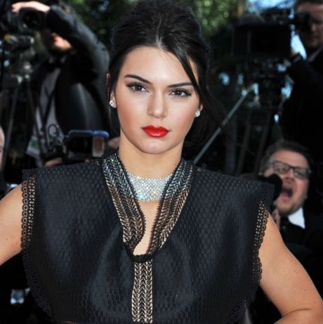 Mία συγνώμη στην Kendall Jenner από εμάς: Μήπως δεν είναι μόνο ένα όμορφο μοντέλο τελικά;