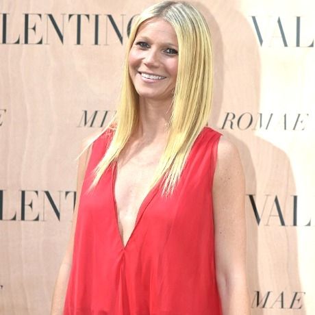 Πιο λαμπερή από ποτέ: Η Gwyneth Paltrow μαγνήτισε τα βλέμματα στο show Valentino