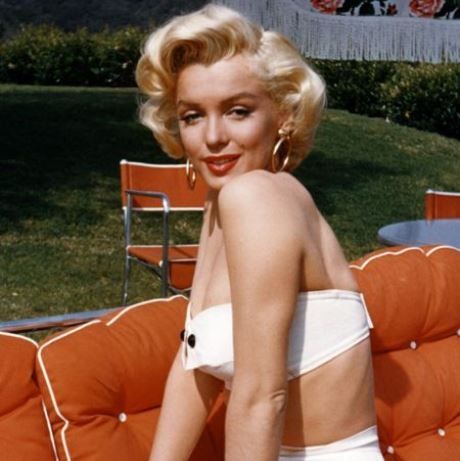 Δεν θα πιστεύετε πως ήταν η Marilyn Monroe πριν γίνει ξανθιά και διάσημη!