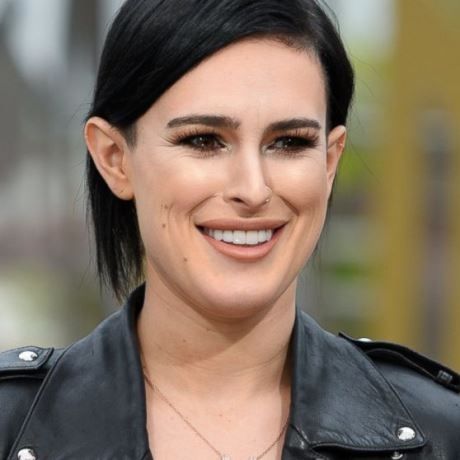 Πιο…Demi Moore & από την Demi Moore!Η εμφάνιση της κόρης της που μας την θύμισε απόλυτα