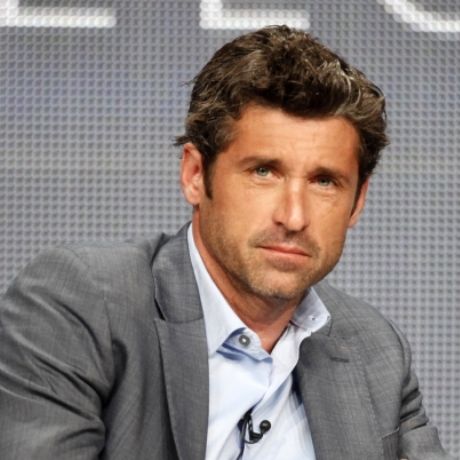 Έκανε την ανατροπή: Η νέα εμφάνιση του Patrick Dempsey προκάλεσε πανικό (και ερωτηματικά)