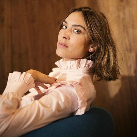 Marks & Spencer x Alexa Chung: Η συλλογή του it-girl για το brand έρχεται στην Ελλάδα!