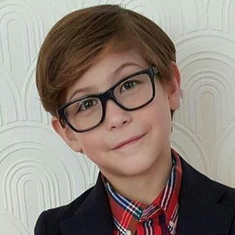 Ο Jacob Tremblay μιμείται τη φίλη του, Brie Larson