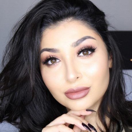 Είναι αυτή η καλύτερη σωσίας της Kylie Jenner;