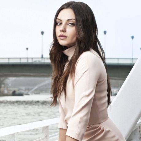 Μα πού είχε χαθεί; Η Mila Kunis σε μία εμφάνιση που πρέπει να δεις
