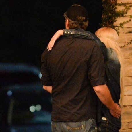 Νέος κρυφός γάμος στο Hollywood: Η σταρ 7 μήνες μετά το διαζύγιό της παντρεύτηκε ξανά