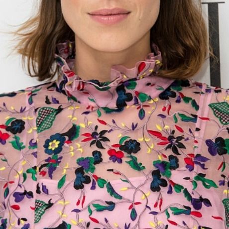 Fashion alert! Ποιο διάσημο it-girl βγάζει τη δική του συλλογή ρούχων;