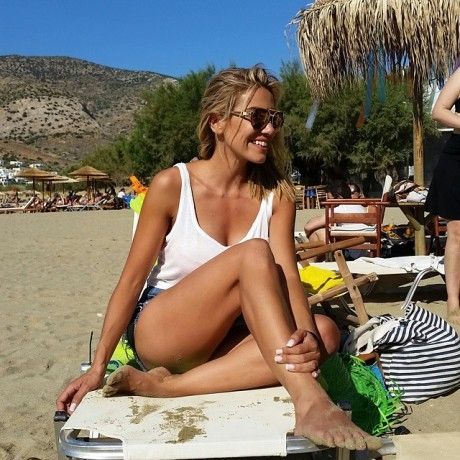 Just Sisters: Η Έλενα Παπαβασιλείου μας συστήνει την αδερφή της