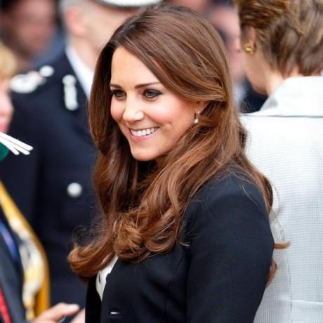 Αυτή είναι η πρώτη εμφάνιση της Kate Middleton μετά τις φήμες περί εγκυμοσύνης
