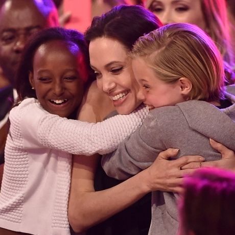 Oι κόρες της Angelina Jolie στις πιο συγκινητικές φωτογραφίες της ημέρας