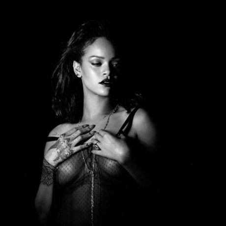 Το νέο βίντεο κλιπ της Rihanna είναι ό,τι πιο σέξι έχει κάνει ποτέ και είναι εντελώς NSFW