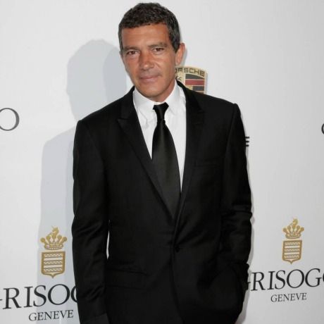 Ο Antonio Banderas ετοιμάζεται να ενσαρκώσει ένα διάσημο σχεδιαστή σε νέα fashion ταινία!