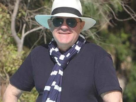 Πωλείται η βίλα του Μιχάλη Ασλάνη
