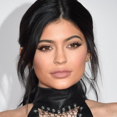 Kάπως έτσι δείχνει η Kylie Jenner, χωρίς ψεύτικες βλεφαρίδες και έντονο μακιγιάζ!