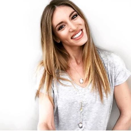 Σαστίσαμε! Η Αθηνά Οικονομάκου «έβαλε» φωτιά στο instagram με τη φωτογραφία της