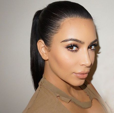 Η Kim Kardashian έκανε κάτι που αξίζει... χειροκρότημα!