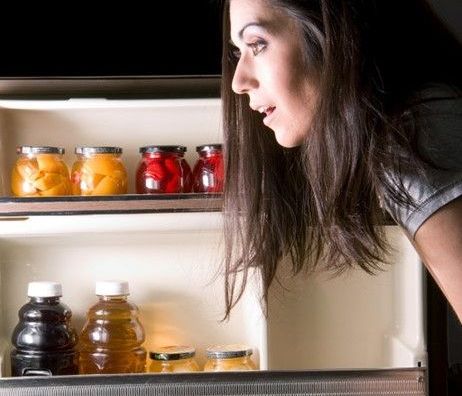 Μύθος ή αλήθεια; Απαγορεύεται να τρώμε μετά τις 10 το βράδυ;