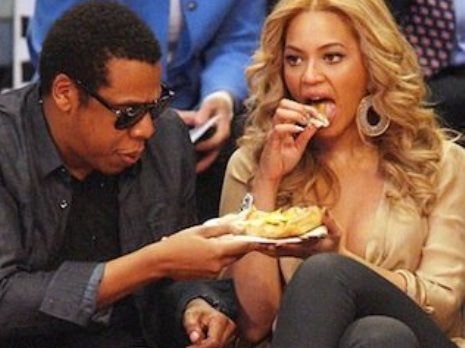 Πόσο έφαγε η Beyonce και πλήρωσε 1400 δολάρια σε γνωστό φαστ φουντ;