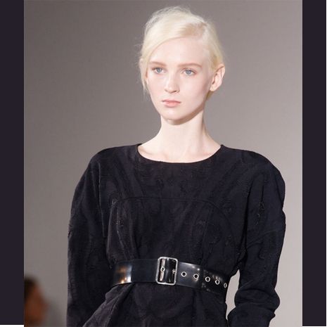 Η λάμψη της απλότητας στο show της Jil Sander