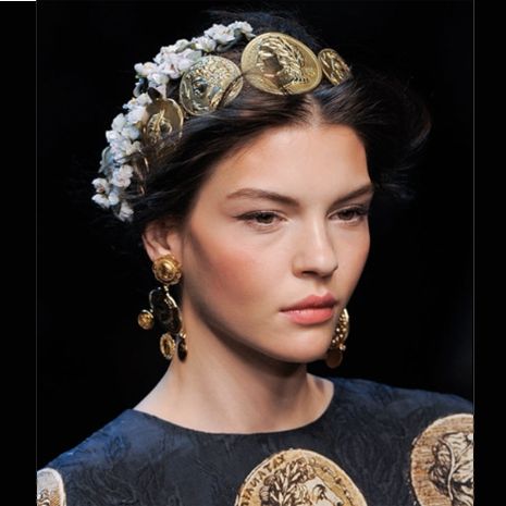 Video: Backstage στο show Dolce&Gabbana