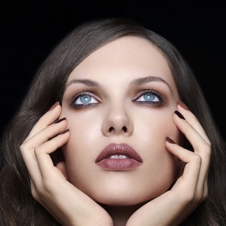 Fall trend: Θηλυκό, earthy look από την Inglot