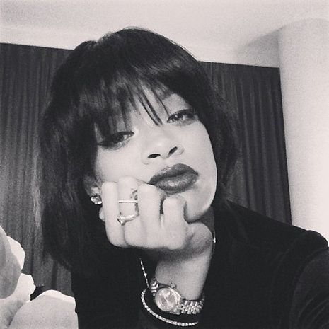 Η Rihanna (ξανα)άλλαξε μαλλιά!