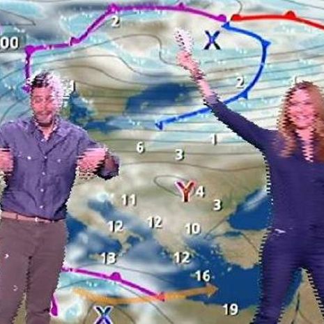 Απίστευτο! Η Μπαλατσινού «έλουσε» με ζάχαρη άχνη τον Ουγγαρέζο