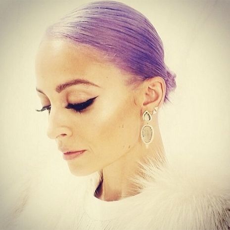 Η Nicole Richie έβαψε τα μαλλιά της στο χρώμα της λεβάντας!