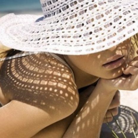 Καφέ κηλίδες: Σβήστε τις μια και καλή από το πρόσωπό σας!