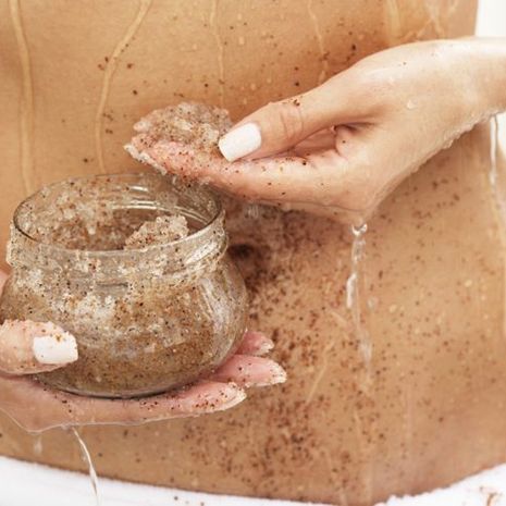 Φτιάξτο μόνη σου: Body scrub για την πιο λεία επιδερμίδα!