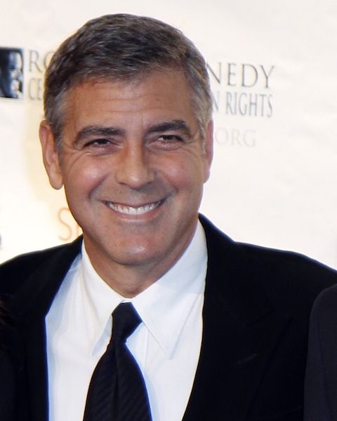 Ο George Clooney είναι ξανά διαθέσιμος